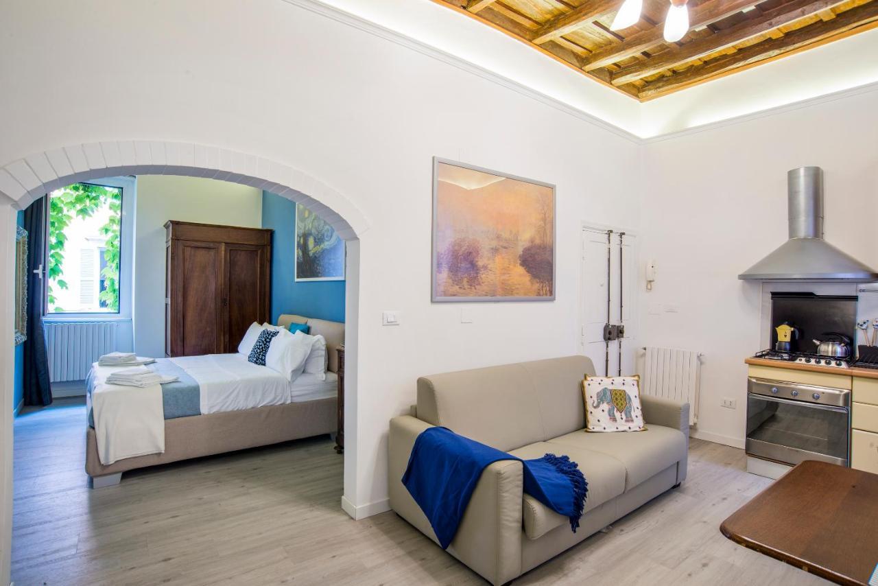 Colosseum/Panisperna Nina Apartament With Terrace Рим Екстер'єр фото